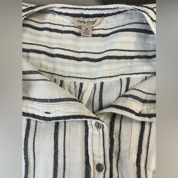 Lucky Brand button front soft linen shirt with roll tab sleeves - Picture 3 of 11